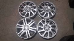 Daihatsu. 4.5x15, 4x100.00, ET45, ЦО 54,1 мм.