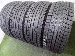 Bridgestone Blizzak Revo2. Зимние, без шипов, 2012 год, износ: 10%, 4 шт