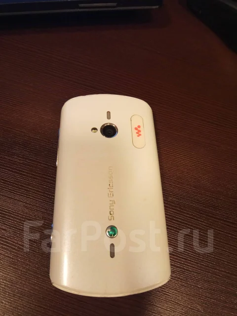 Sony Ericsson Walkman Live WT19i. �/� ����