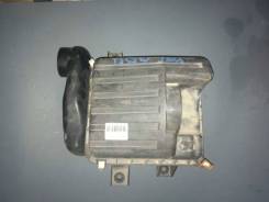Корпус воздушного фильтра. Suzuki Escudo, TA02W, TA52W, TD02W, TD32W, TD52W, TD62W, TL52W Suzuki Vitara Двигатель J20A