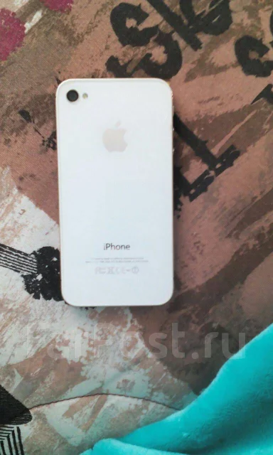 Apple iPhone 4s 8Gb. �/� ����