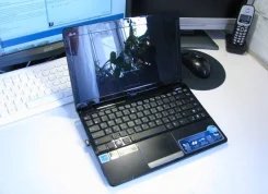 Asus Eee PC 1215N. 12", 1,8����, ��� 2048 ��, ���� 500���, WiFi: 1, Bluetooth: 1, ����������� �� 1��. ����