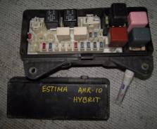 Блок предохранителей под капот. Toyota Estima, AHR10, AHR10W Двигатель 2AZFXE