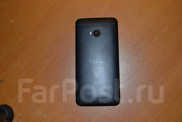HTC One M7. �/� ����