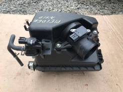 Корпус воздушного фильтра. Toyota Corolla Axio, NZE141, NZE144 Toyota Corolla Fielder, NZE141, NZE141G, NZE144, NZE144G Двигатель 1NZFE