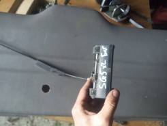 Ручка багажника. Subaru Forester, SG5, SG9, SG9L Двигатели: EJ202, EJ203, EJ205, EJ255