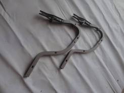 Крепление крышки багажника. Toyota Sprinter, AE110, AE111, AE114, CE110, CE113, CE114, CE116, EE111 Двигатели: 2C, 3CE, 4AFE, 4AGE, 4EFE, 5AFE
