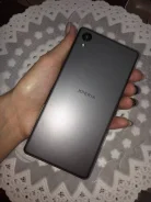 Sony Xperia X. �����