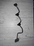 Трубка топливная. Nissan Cedric, HY34 Nissan Skyline, HV35 Nissan Gloria, HY34 Nissan Stagea, HM35 Двигатель VQ30DD