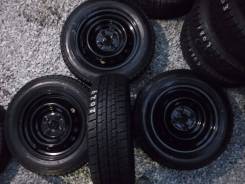 Goodyear Ice Navi Zea II. Зимние, без шипов, 2013 год, 10 %, 4 шт