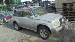 Задняя часть автомобиля Suzuki ESCUDO