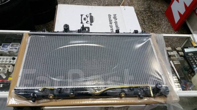  			Радиатор охлаждения двигателя Toyota Carina 		 ,  			1640015570