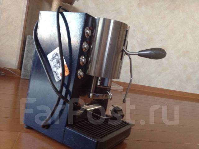 Итальянская полупрофессиональная кофемашина - Мелкая кухонная техника ...