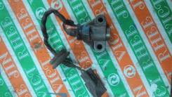 Датчик положения распредвала. Toyota: Crown Majesta, Crown, Land Cruiser, Celsior, Soarer, Sequoia, Tundra, 4Runner Двигатели: 1UZFE, 3UZFE, 2UZFE