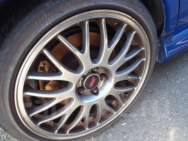 Subaru Legacy B4. BES, EJ208 ����
