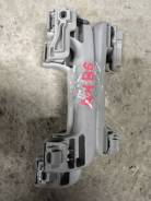 Ручка салона. Audi A4, 8E2, 8E5, 8EC, 8ED Audi S4, 8E2, 8E5, 8EC, 8ED Двигатели: AKE, ALT, ALZ, AMB, AMM, ASB, ASN, AUK, AVB, AVF, AVJ, AVK, AWA, AWX...
