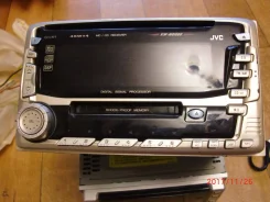JVC ����