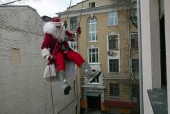 Дед мороз в окно!