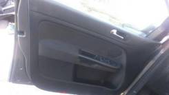 Обшивка двери. Volkswagen Golf Plus, 5M1 Двигатели: AXW, BGU, BKC, BKD, BLR, BLS, BLX, BLY, BMY, BRU, BSE, BSF, BUD, BVX, BVY, BVZ, BXE, BXF, BXJ, CAV...