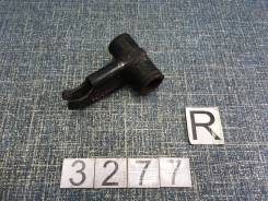 Крепление торсиона. Nissan Terrano, WD21 Nissan King Cab, D21 Nissan Datsun, FMD22, RMD22, BMD21 Nissan Datsun Truck, AMD21, BMD21, DMD21, FMD21, PMD2...