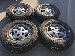 235/85 R16 Dunlop Grandtrek MT2 литые диски Land Rover (L17-1611). 7.0x16 5x165.10 ET33