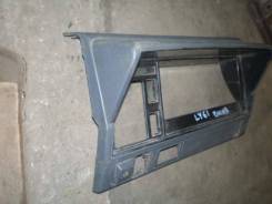 Панель салона. Toyota Soluna Toyota ToyoAce, LY50, LY51, LY61, YY51, YY52, YY61 Toyota Hiace, LH80, LH85, LH90, LH95, YH81 Toyota Dyna, LY50, LY51, LY...