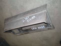 Панель салона. Toyota Soluna Toyota ToyoAce, LY50, LY51, LY60, LY61, YY51, YY52, YY61 Toyota Dyna, LY50, LY51, LY60, LY61, YY51, YY52, YY61 Двигатели...