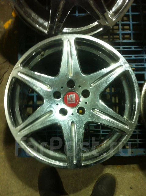 Work Varianza V5S. 9.0x18", 5x114.3, ET45, �� 72���. ����