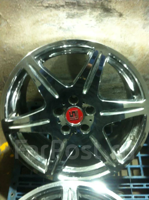 Work Varianza V5S. 9.0x18", 5x114.3, ET45, �� 72���. ����