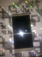 LeEco [LeTV] Le 2 X527. �/�