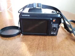 Olympus. ���: 14� � ����� ����