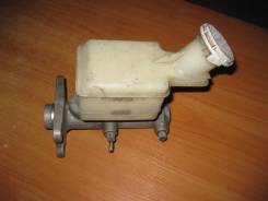 Цилиндр главный тормозной. Mitsubishi Delica, PA3V, PA3W, PA4W, PA5W, PB3V, PB4V, PC3W, PD3W, PD4W, PD6W, PD8W, PE8W, PF6W, PF8W Mitsubishi L400, PA3V...
