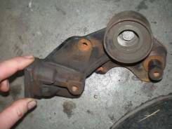 Крепление двигателя. Mitsubishi Eclipse, D22A, D27A Mitsubishi RVR, N23W, N23WG Mitsubishi Galant, E33A, E38A, E39A Mitsubishi Eterna, E33A, E39A Двиг...
