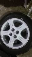 Nissan. 6.0x15, 4x100.00, ET35, ЦО 58,0 мм.