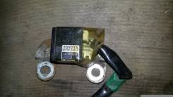 Датчик airbag. Toyota Vista, CV40, CV43, SV40, SV41, SV42, SV43 Toyota Crown Majesta, GS151, JZS151, JZS153, JZS155, LS151, UZS151, UZS155, UZS157 Toy...