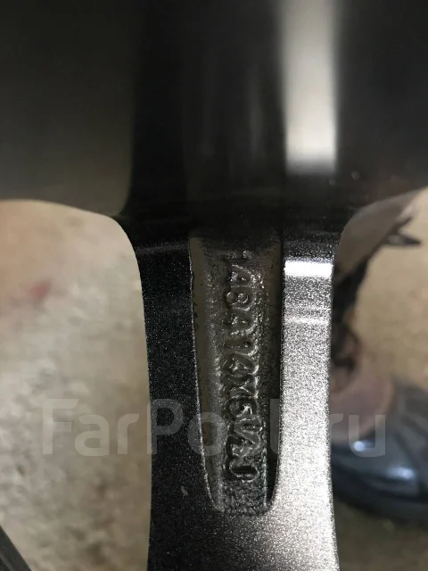 Hayashi SF. 5.5x14", 4x100, ET38, �� 73���. ����