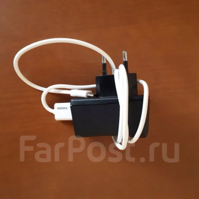 Philips Xenium W6500. �/� ����
