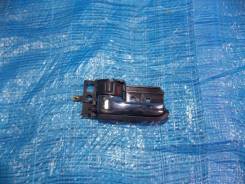 Ручка двери внутренняя. Toyota Avensis, ADT250, ADT251, AZT250, AZT250L, AZT250W, AZT251, AZT251L, AZT251W, AZT255, AZT255W, CDT250, ZZT250, ZZT251, Z...