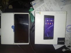 Sony Xperia Z2. �/�