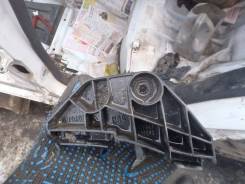 Крепление бампера. Toyota Corolla, ADE150, CE140, NDE150, NRE150, NZE141, ZRE142, ZRE151, ZRE152, ZZE141, ZZE142, ZZE150 Двигатели: 1ADFTV, 1NDTV, 1NR...
