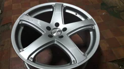 OZ Racing Canyon ST. 9.5x20", 5x114.3, ET40, �� 79���. ����