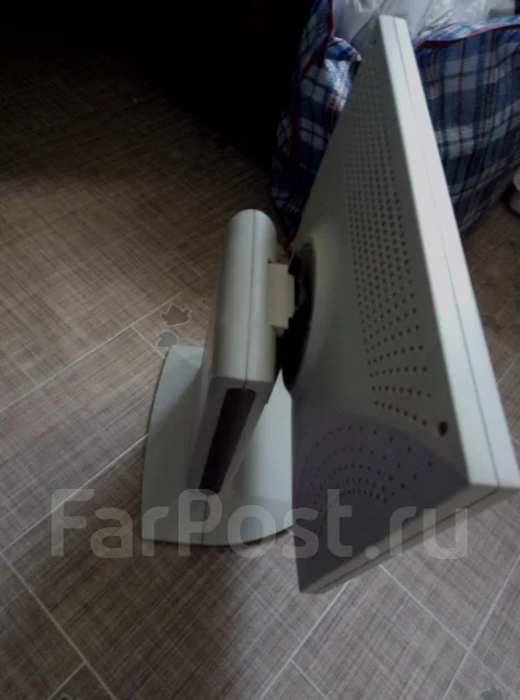 Atec. 15" ����