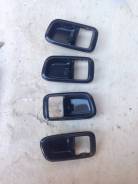 Ванночка ручки салона ЦЕНА ЗА Комплект Toyota Kluger MCU25. Toyota: Caldina, Crown, Harrier, Gaia, MR2, Mark II, MR-S, Altezza, Cresta, Comfort, Kluge...