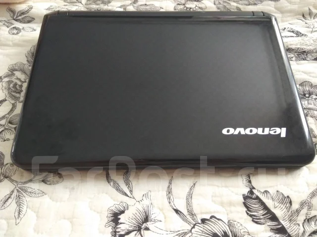 Lenovo IdeaPad S10-2. 10.1", 1,6����, ��� 768 ��, ���� 150���, WiFi: 1, Bluetooth: 1 ����