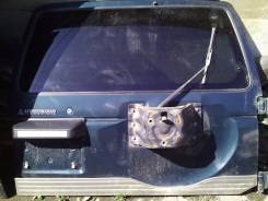 Mitsubishi Pajero. V45