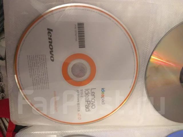 Lenovo IdeaPad S10-2. 10.1", 1,6����, ��� 768 ��, ���� 150���, WiFi: 1, Bluetooth: 1 ����
