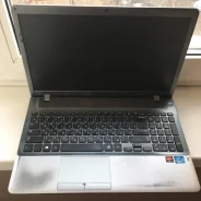 Samsung 350V5C-S1J. 15.6", 2,4����, ��� 8 ��, ���� 750���, WiFi: 1, Bluetooth: 1, ����������� �� 2��. ����