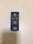 Кнопка люка. BMW 5-Series, E39 BMW 7-Series, E38 BMW X5, E53 Двигатели: M47D20, M51D25TU, M52B20, M52B25, M52B28, M57D25, M62B35, M62B44TU, M54B30, M5...