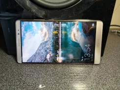Huawei Mate 8. �/�, ���������� ����