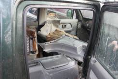 Уплотнитель двери. Suzuki Wagon R